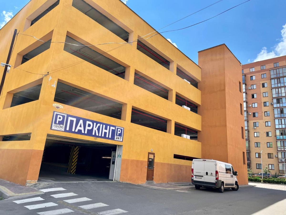 Green Apartments On Kotsyubinsky Avenue Виниця Екстериор снимка